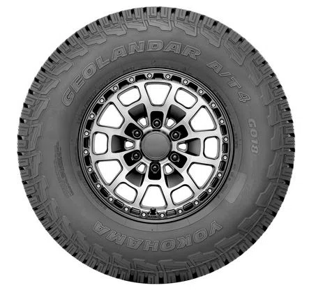 Pneu Yokohama Aro 17 Geolandar G018 AT4 285/70R17 121/118S Letras Brancas